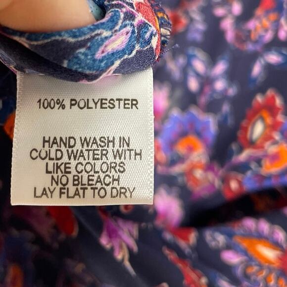 Gibson, Size 2X, Navy Floral Paisley Blouse, Red & Purple Print, Boho, Relaxed - Picture 5 of 7